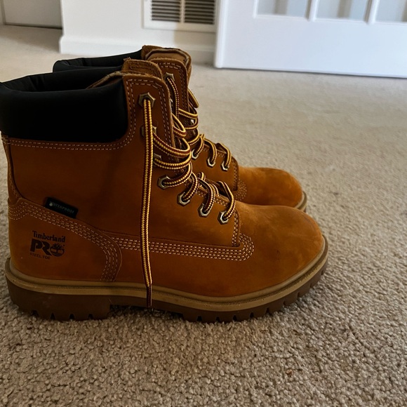 Timberland PRO Brown Winter Boots - Picture 2 of 6